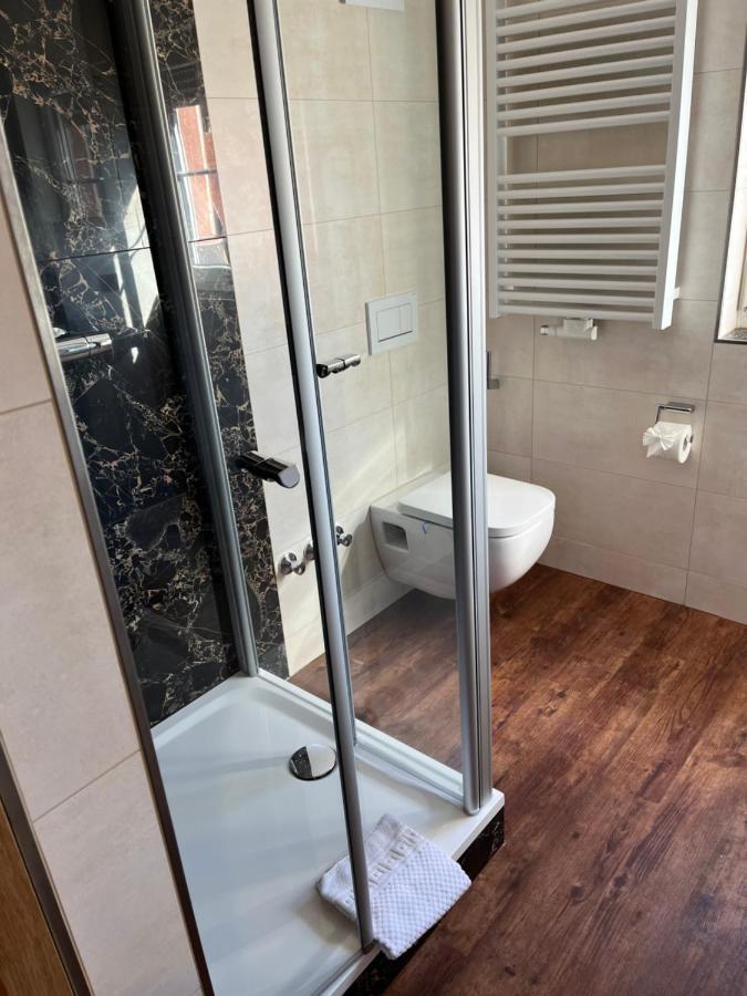 Hotel Gasthof Metzgerei Drei Linden Fulde Extérieur photo