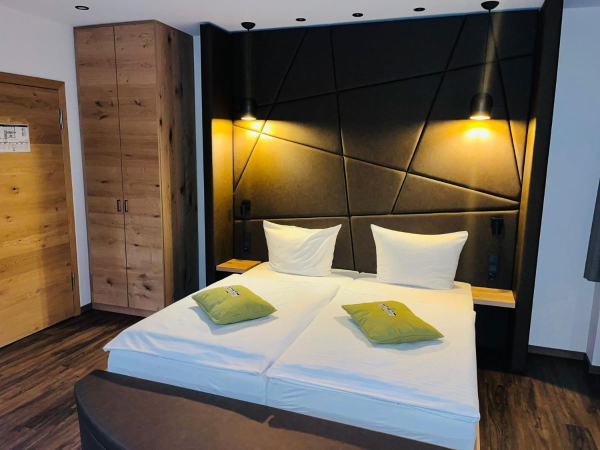 Hotel Gasthof Metzgerei Drei Linden Fulde Extérieur photo