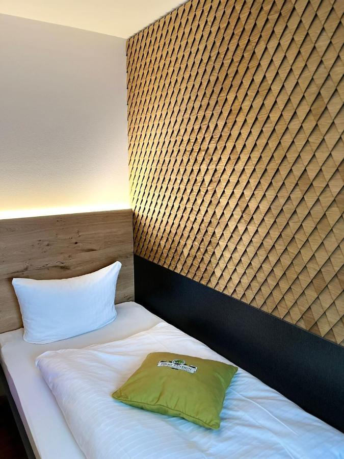 Hotel Gasthof Metzgerei Drei Linden Fulde Extérieur photo