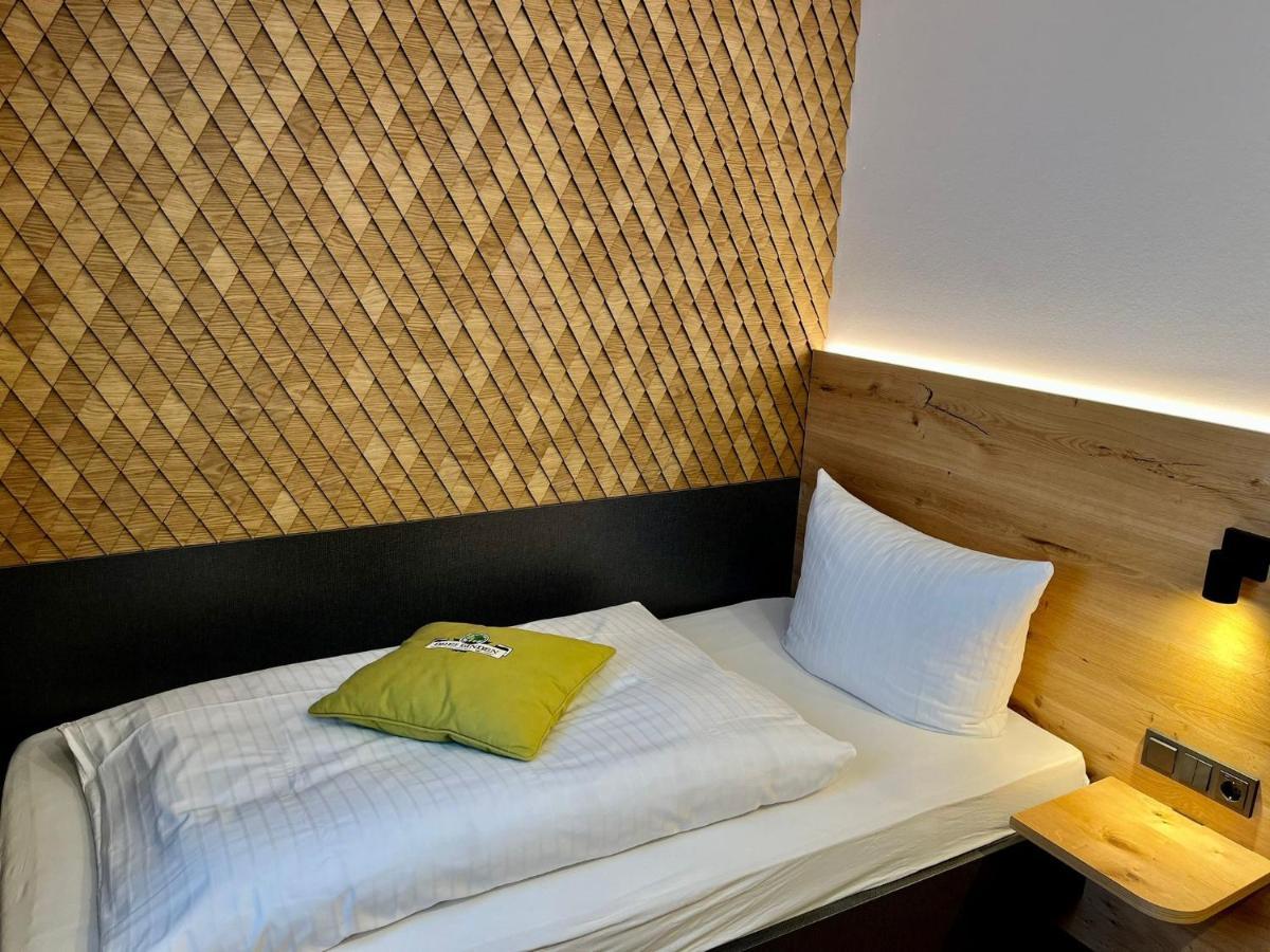 Hotel Gasthof Metzgerei Drei Linden Fulde Extérieur photo